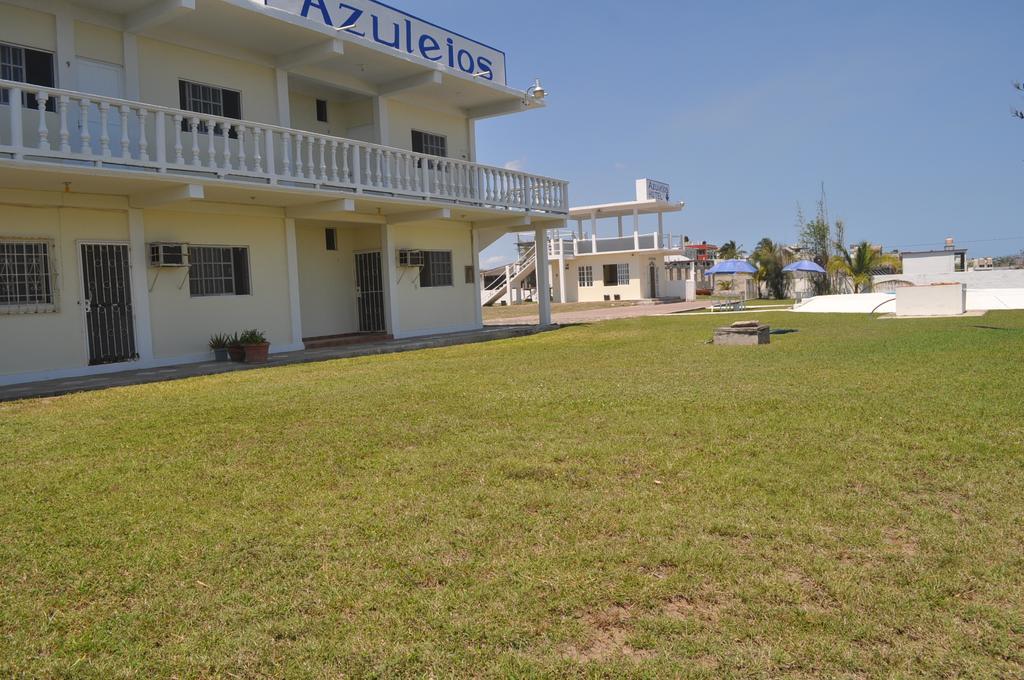 Hotel Azulejos Playa Chachalacas Exterior photo