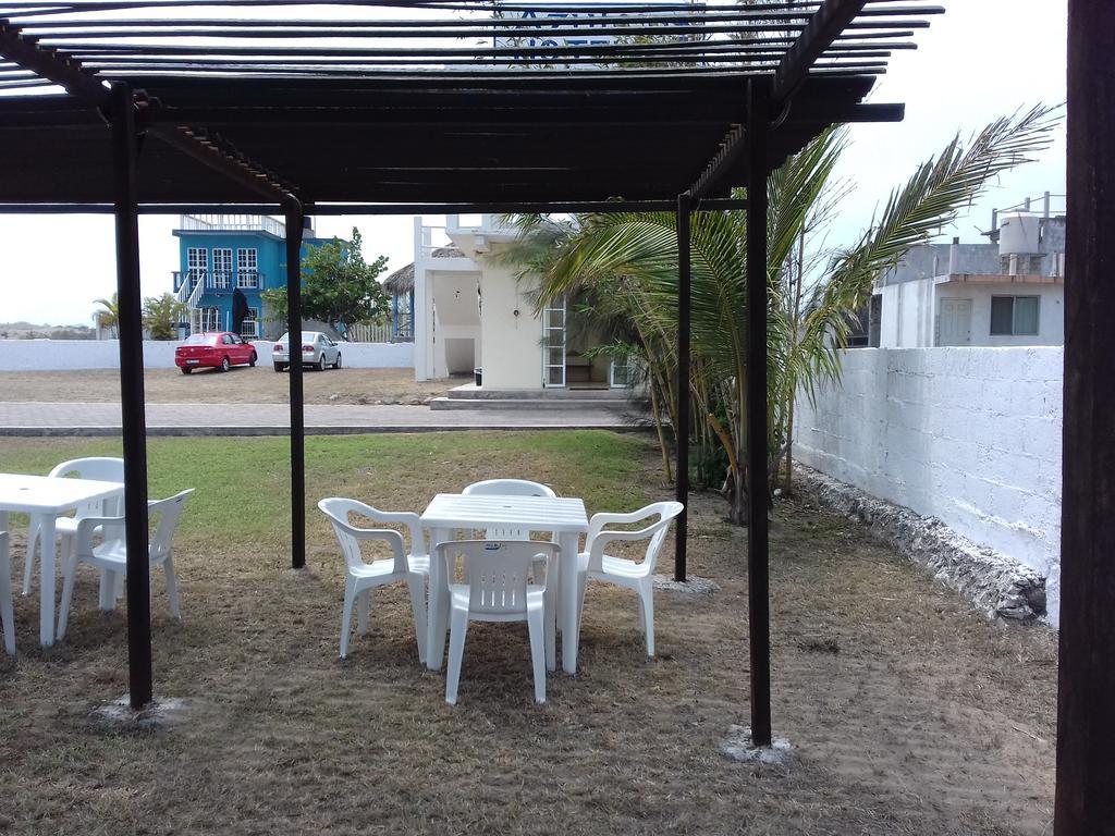 Hotel Azulejos Playa Chachalacas Exterior photo